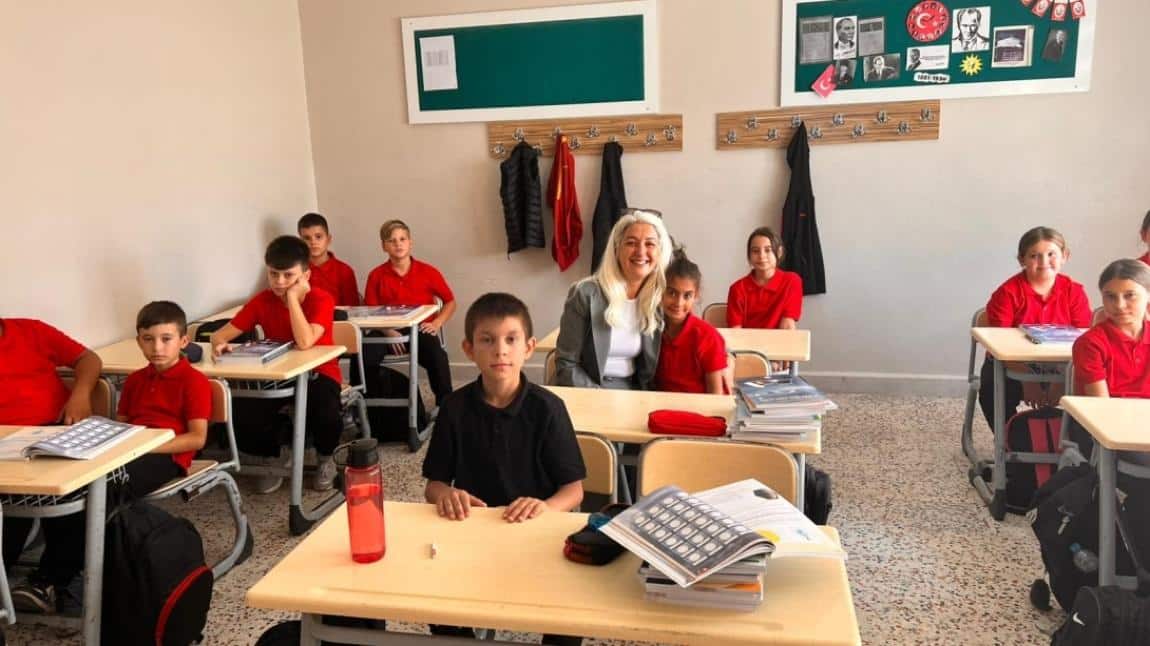 2025-2026 EĞİTİM ÖĞRETİM YILI İLK DERS ZİLİ ÇALDI